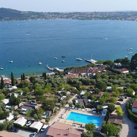 Vacanze Glamping Boutique San Felice del Benaco Exterior photo
