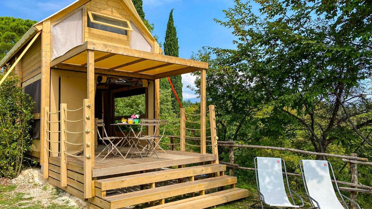 Vacanze Glamping Boutique San Felice del Benaco Exterior photo