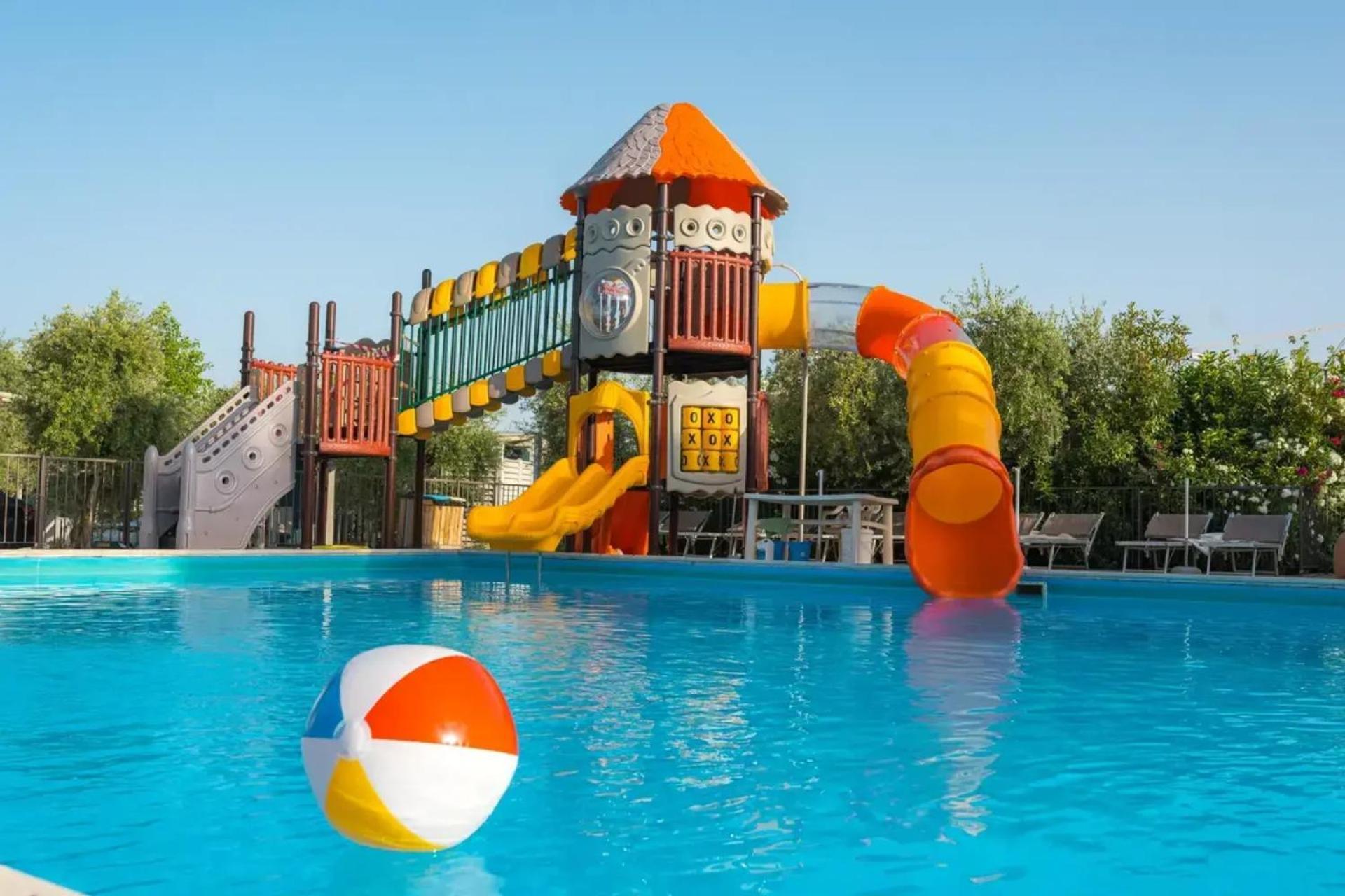 Vacanze Glamping Boutique San Felice del Benaco Exterior photo