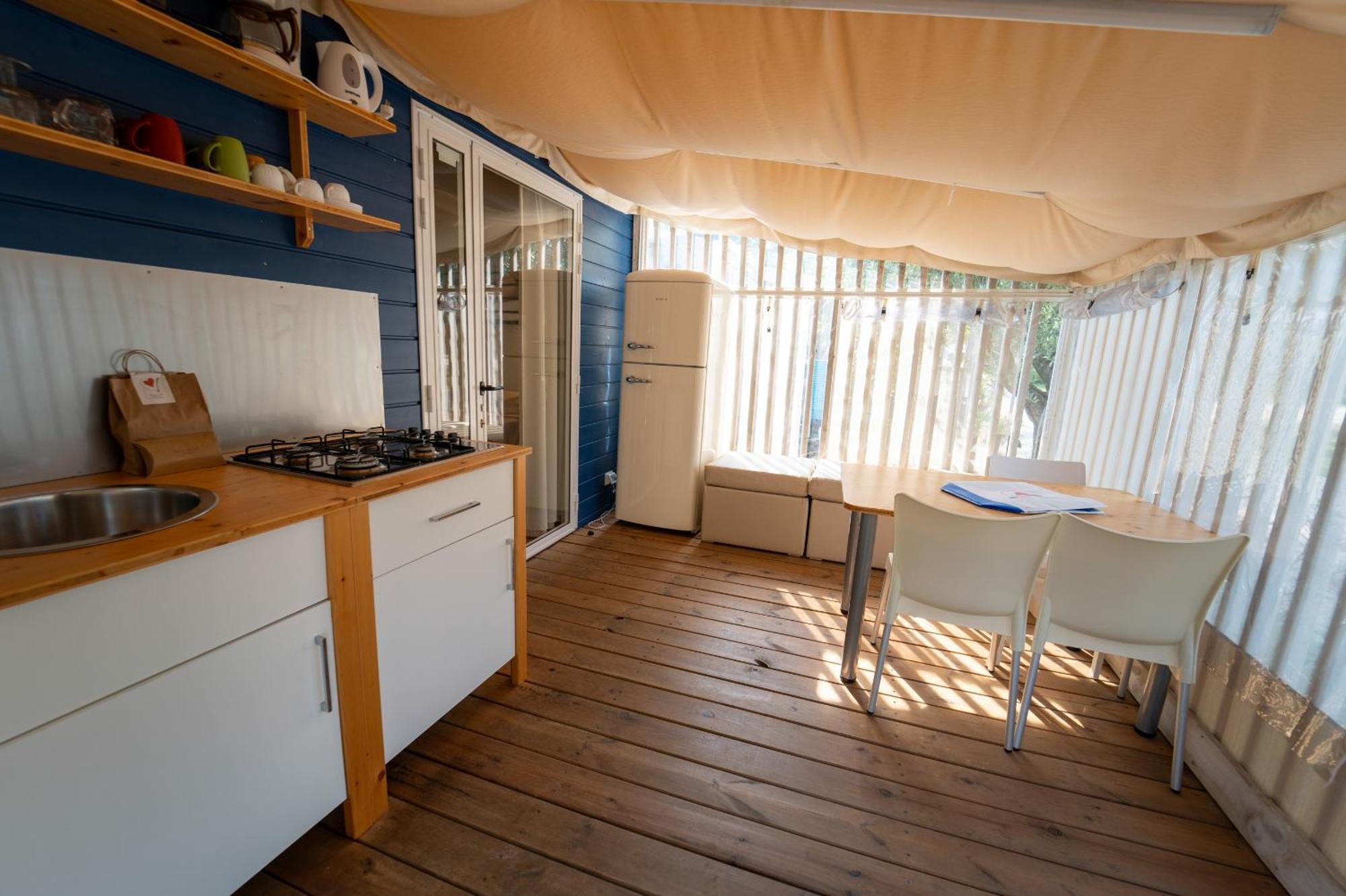 Vacanze Glamping Boutique San Felice del Benaco Room photo