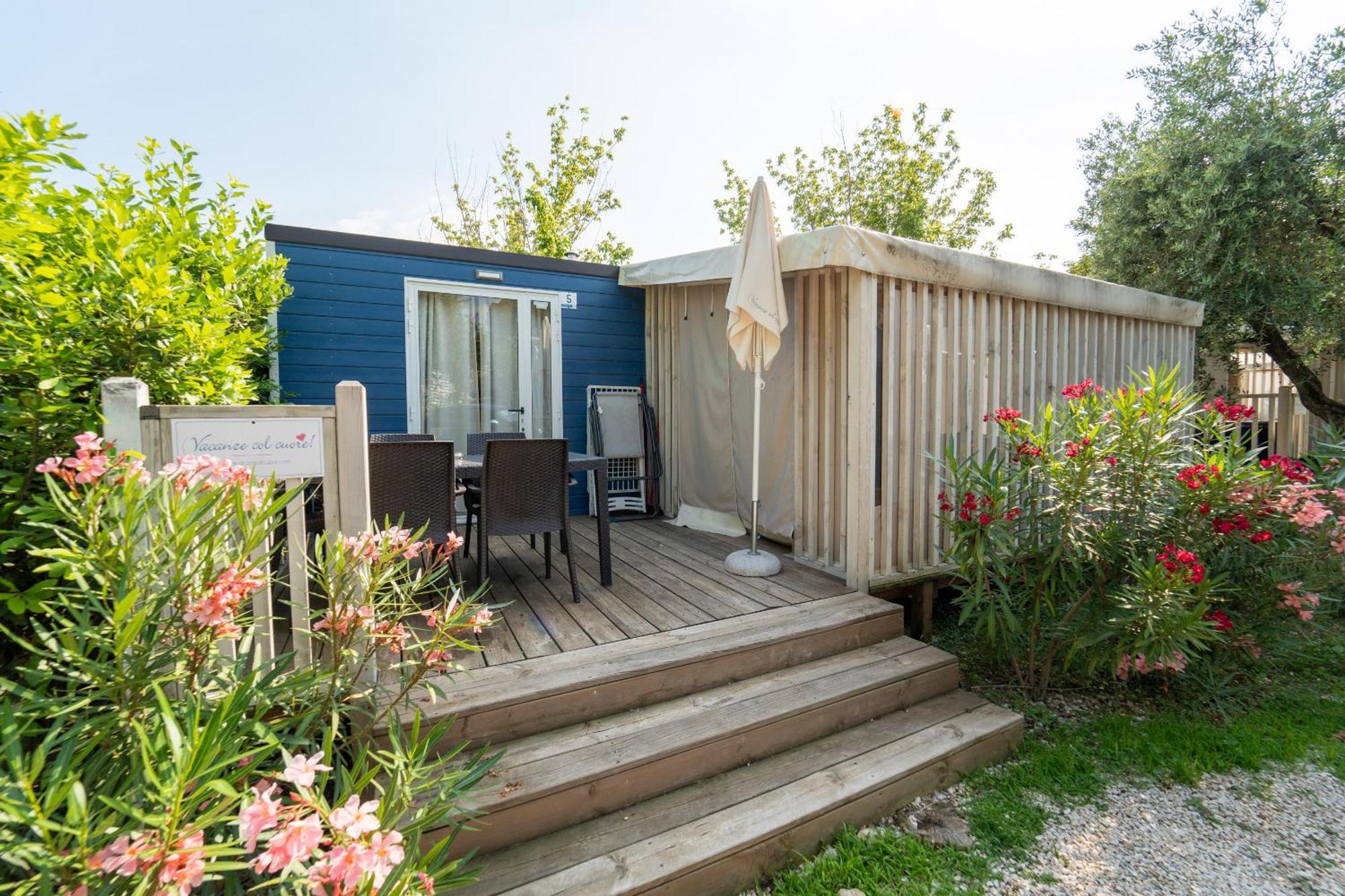 Vacanze Glamping Boutique San Felice del Benaco Room photo