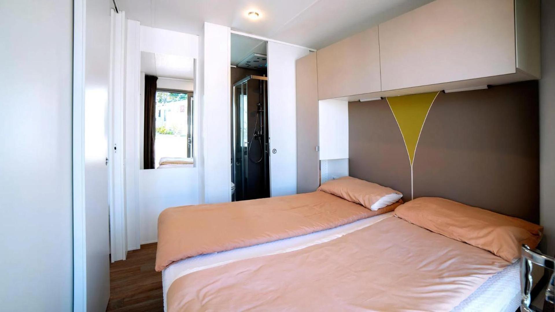 Vacanze Glamping Boutique San Felice del Benaco Room photo