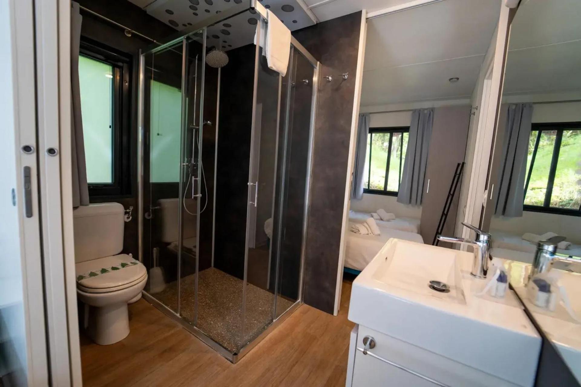 Vacanze Glamping Boutique San Felice del Benaco Room photo