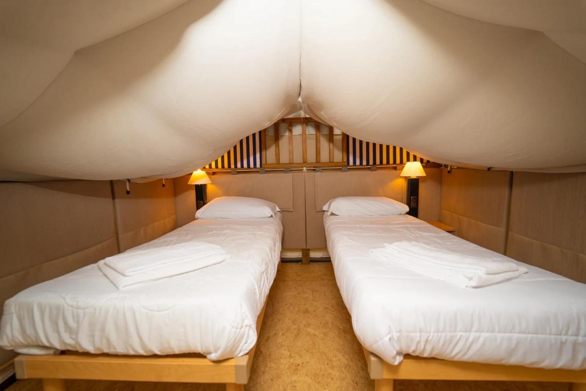 Vacanze Glamping Boutique San Felice del Benaco Room photo
