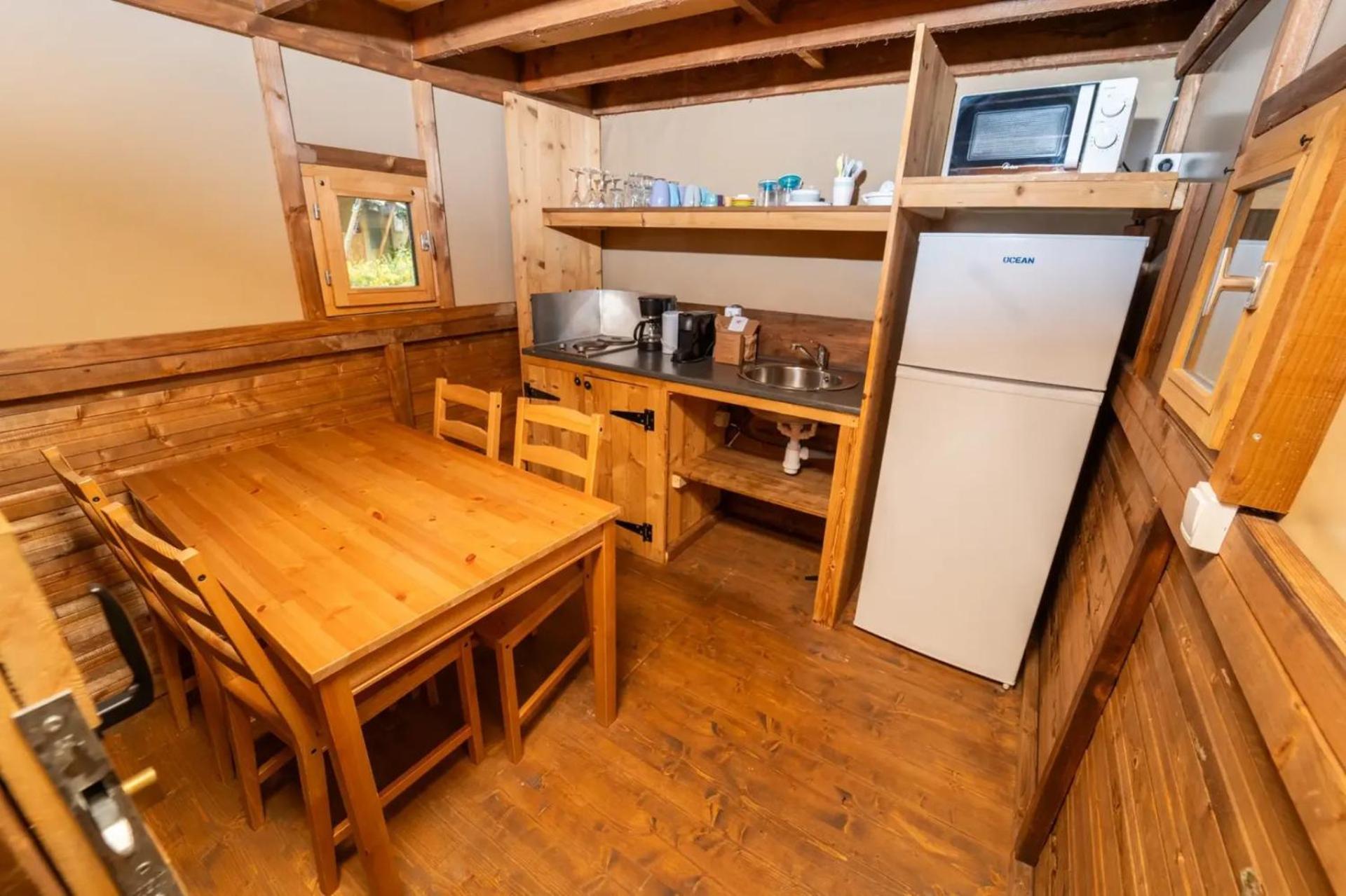 Vacanze Glamping Boutique San Felice del Benaco Room photo