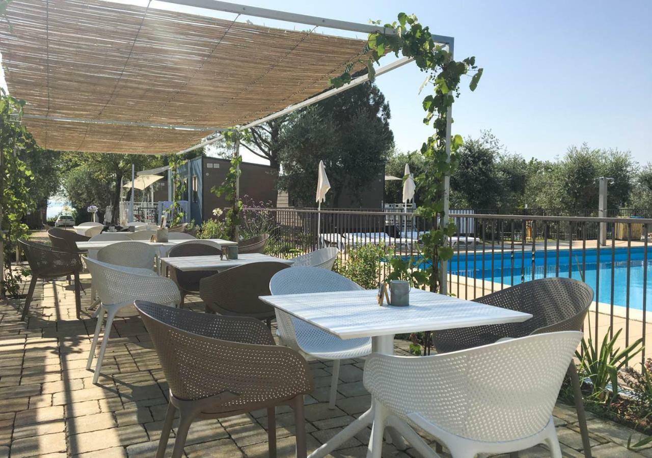 Vacanze Glamping Boutique San Felice del Benaco Exterior photo