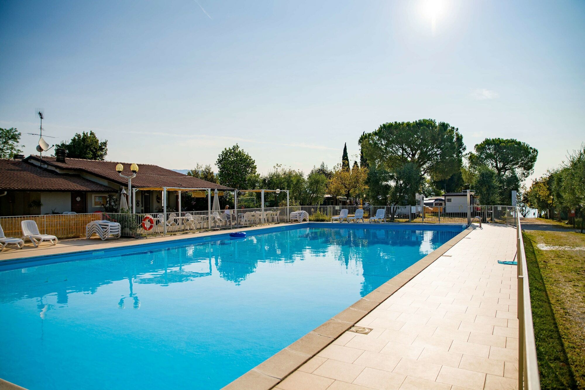Vacanze Glamping Boutique San Felice del Benaco Exterior photo